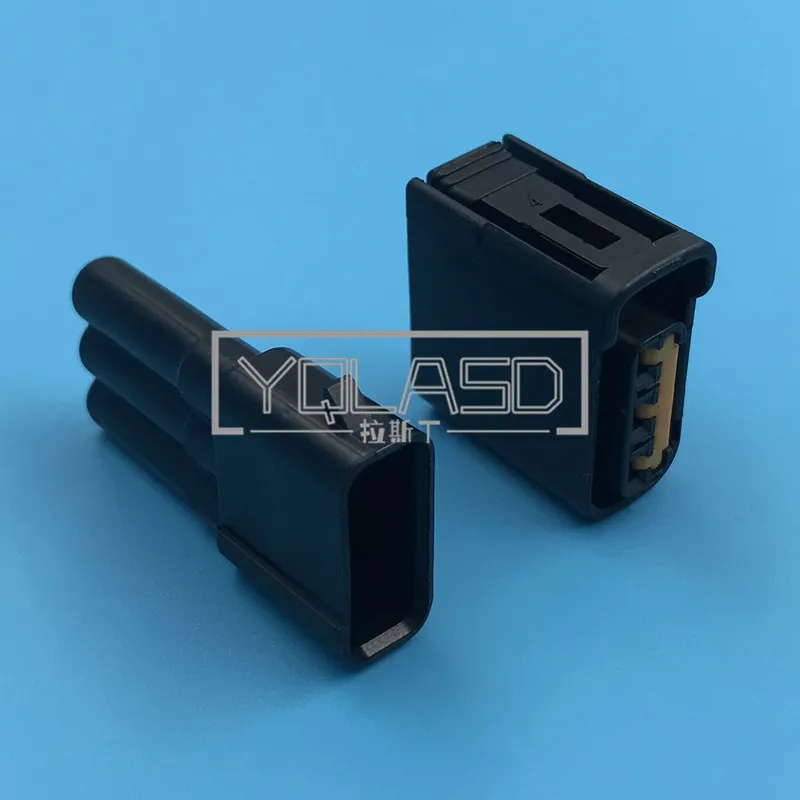 1 Set 3 Vie Nero Auto Connetto - Coiled Usb Cable recensione e prezzo